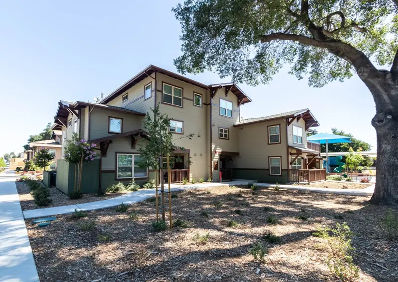 Oak Park Community photo 1